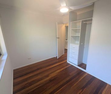 Tarragindi - Photo 5