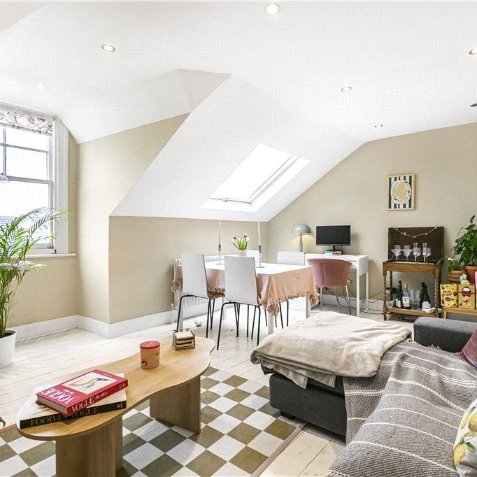 Lower Richmond Road, London, SW15 1EX - Photo 1