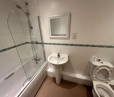 Ferncroft Walk, Chellaston, DERBY - Photo 5