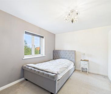 4 bedroom detached house to rent - Photo 5