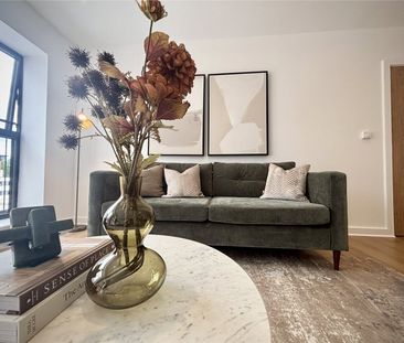 Victoria Road, Aldershot, Hampshire, GU11 - Photo 2