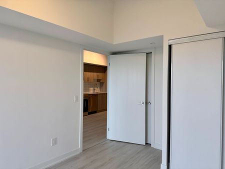 For Lease - 1010 Sandy Beach Road Unit# 409, Pickering, Ontario - Photo 4