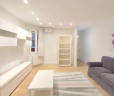 Alquiler de piso en Calle Pérez Galdós - Photo 2