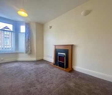2 bedroom property to rent - Photo 1