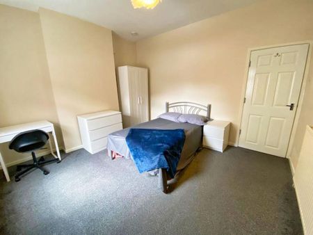 4 bedroom house share to rent - Photo 5