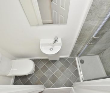 5 bedroom House To Let - Photo 1