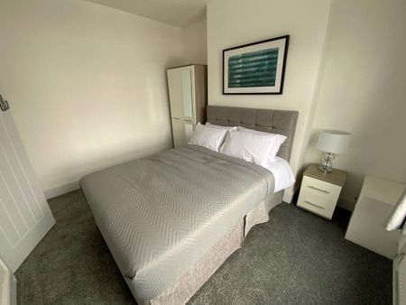 4 bedroom house share to rent - Photo 5