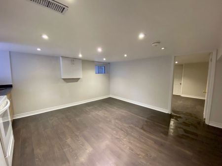 For Lease - 1365 Lansdowne Avenue Unit# Lower, Toronto, Ontario - Photo 2