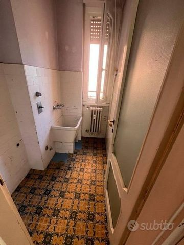 Appartamento di 130 m² con 4 locali a Milano - Photo 3