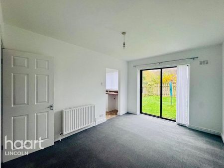 2 bedroom terraced bungalow to rent - Photo 3