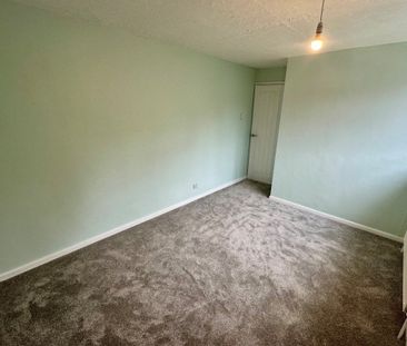 Elizabeth Road - Photo 6