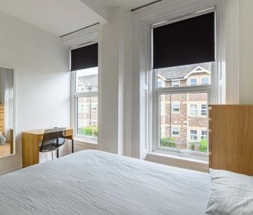 3 bedroom apartment to rent - Photo 4