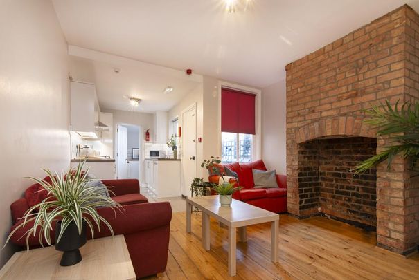 3 bedroom terraced house to rent - Photo 1