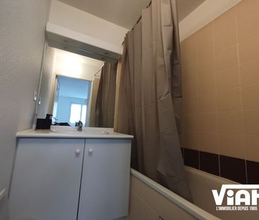 T2 MEUBLE PROCHE PLACE DES CARMES - Photo 3