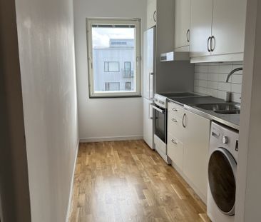 Genuagatan, Västerås - Photo 2