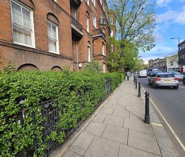 West Kensington Mansions, Beaumont Crescent, W14 - Photo 1