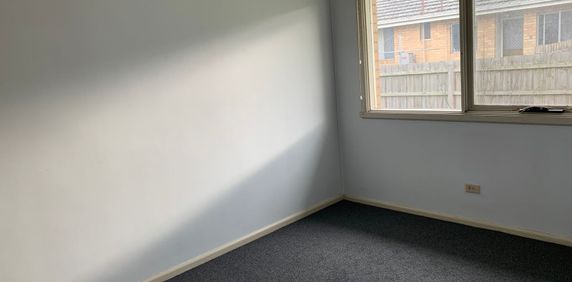 Located in the heart of Dandenong - Photo 2