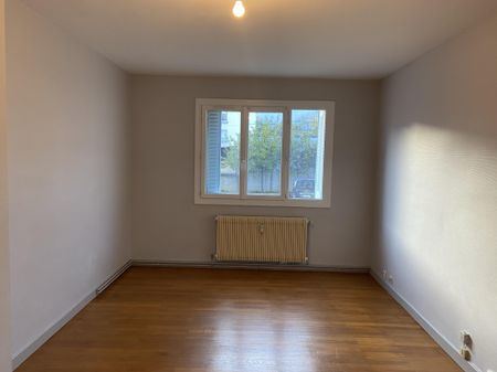 Location Appartement 2 pièces 45,66 m² - Photo 2