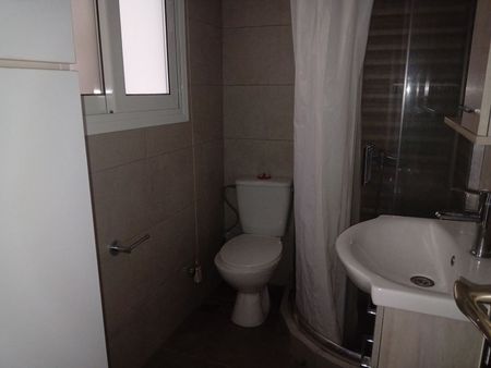 Ενοικίαση κατοικίας, 30 τ.μ., Καλλιθέα, €450 - Photo 2