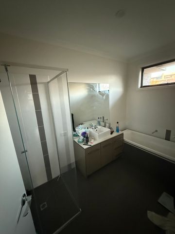 West Footscray - Photo 3