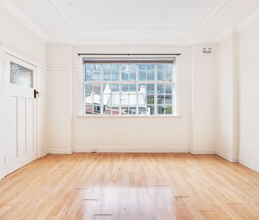 Studio Apartment - Offered Unfurnished - Photo 4