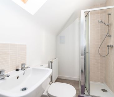 3 bedroom house to rent Skylark Way, Clipstone Village, Mansfield, ... - Photo 2