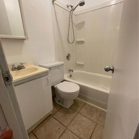 Appartement 4 1/2 à louer à Laval Ouest - Photo 4