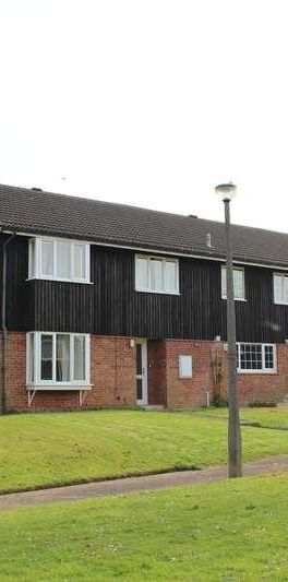 Golden Miller Close, Newmarket, Suffolk, CB8 - Photo 2