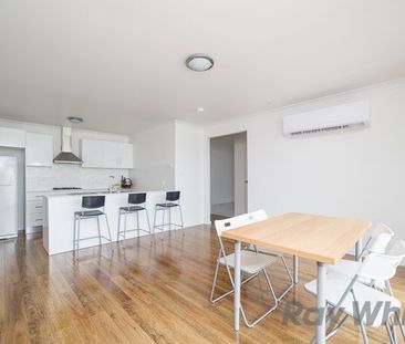 The Perfect Blend of Space & Convenience - Photo 6