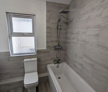 2 Bed Flat, Stirling Road, BS4 - Photo 5