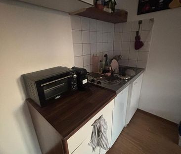 Nachmieter ab 15.1.2026 gesucht! Tolle 1-Zimmer-Wohnung m. Balkon - Photo 2