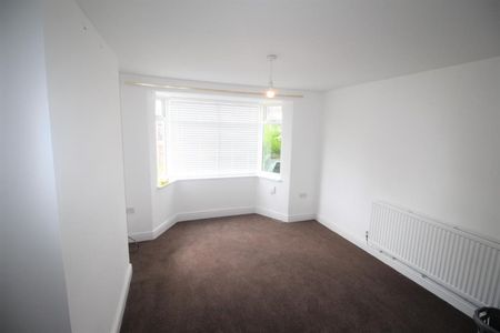 Hollyhedge Road, Manchester, M22 8HW - Photo 3