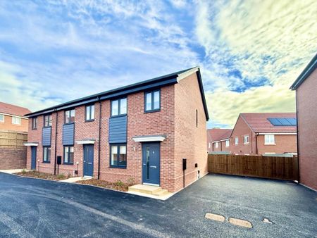 2 bedroom mews to rent - Photo 3