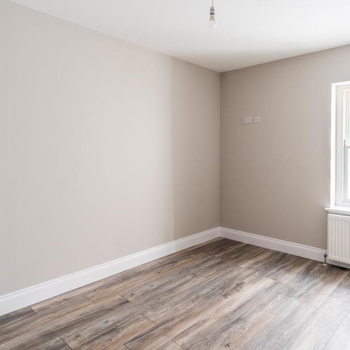 3-5 Market, Lurgan, BT66 6EU - Photo 1