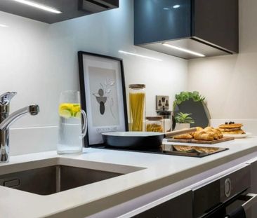 Studio Flat, Princess St, M1 - Photo 2