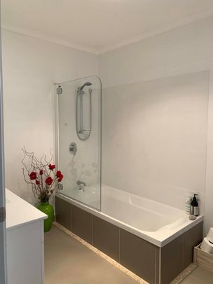 Glorious on Glenpark - Photo 1