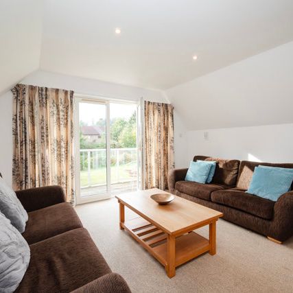 28 Queens Court, AB31 4GD, Banchory - Photo 1