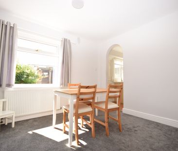 3 bedroom terraced house to rent - Photo 2