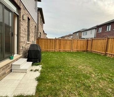 For Lease - 54 Prince Philip Boulevard Unit# Basement, North Dumfri... - Photo 4