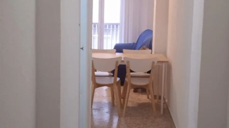 Apartamento de alquiler en Centro - Sagrario - Photo 2