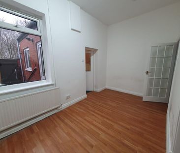 3 bedroom terraced house to rent - Photo 3