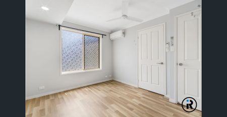 Move-In Ready Family Home in a Prime Location - Photo 3