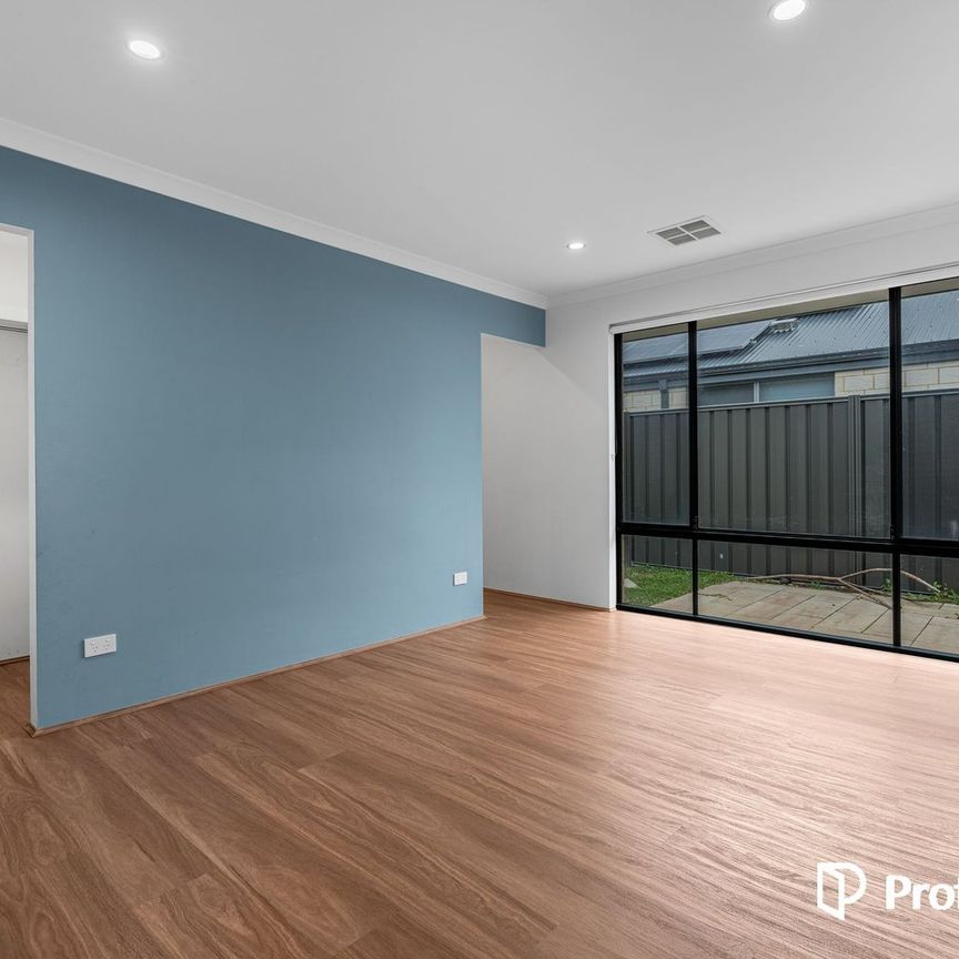 Spacious & Modern 3x2 - Photo 1
