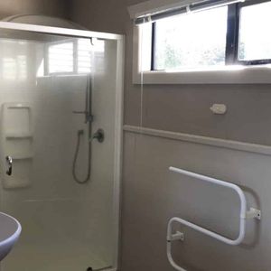 Two Beddy with Rural Setting - Photo 2