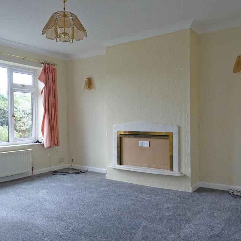 2 bedroom detached bungalow to rent - Photo 1