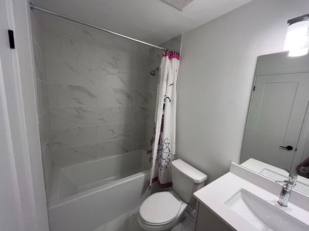 For Lease - 27 Alton Crescent, Vaughan, Ontario - Photo 5
