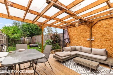 2 bedroom terraced house to rent - Photo 3