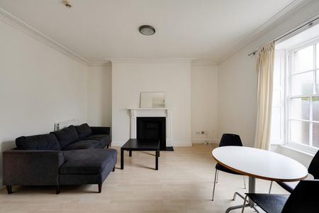 1 Bed Flat - Photo 5