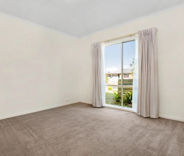 Spacious living in quiet Capel Sound pocket - Photo 3