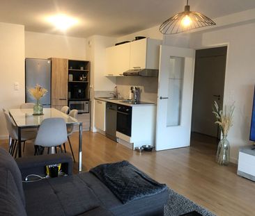 Location Appartement 2 pièces 49m² - Photo 3